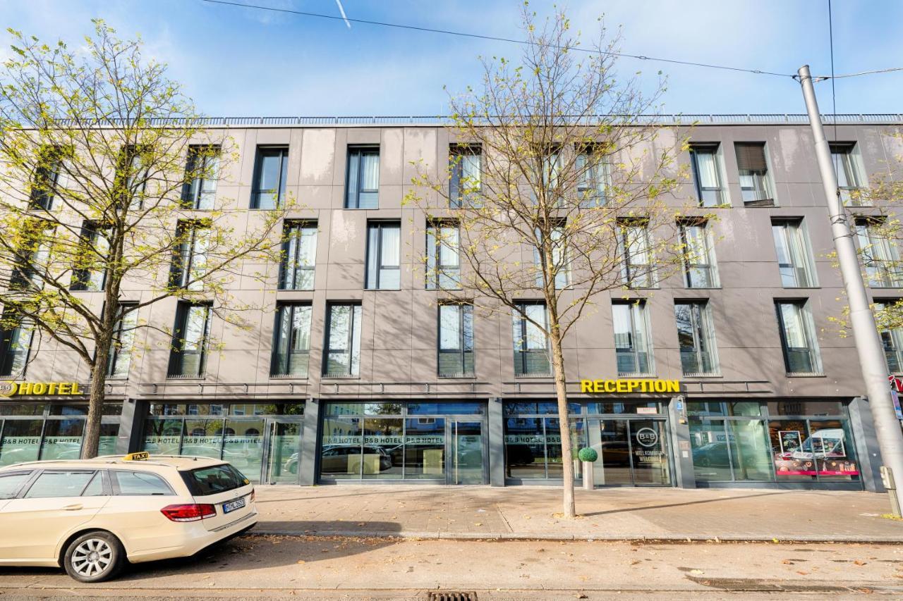 B&B Hotel Muenchen-Moosach Екстериор снимка
