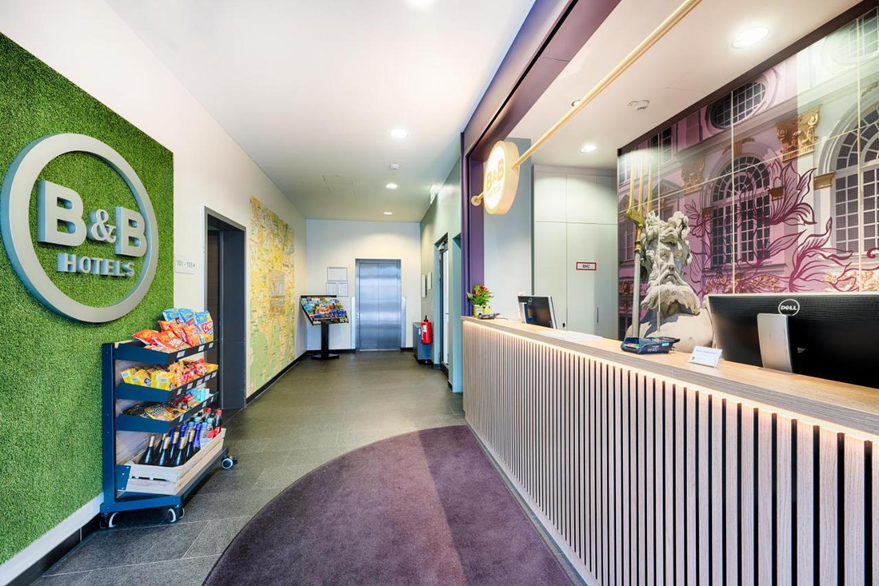 B&B Hotel Muenchen-Moosach Екстериор снимка