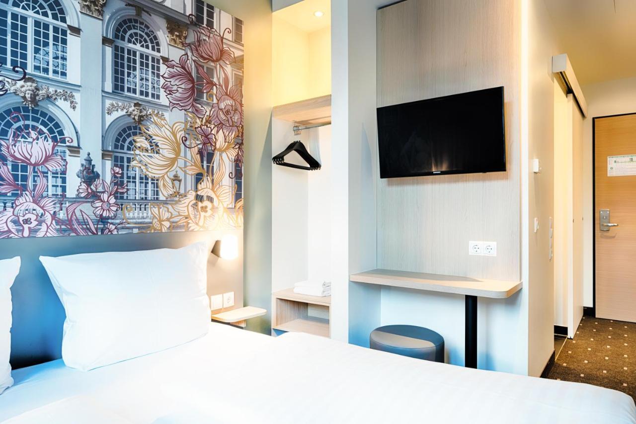 B&B Hotel Muenchen-Moosach Екстериор снимка