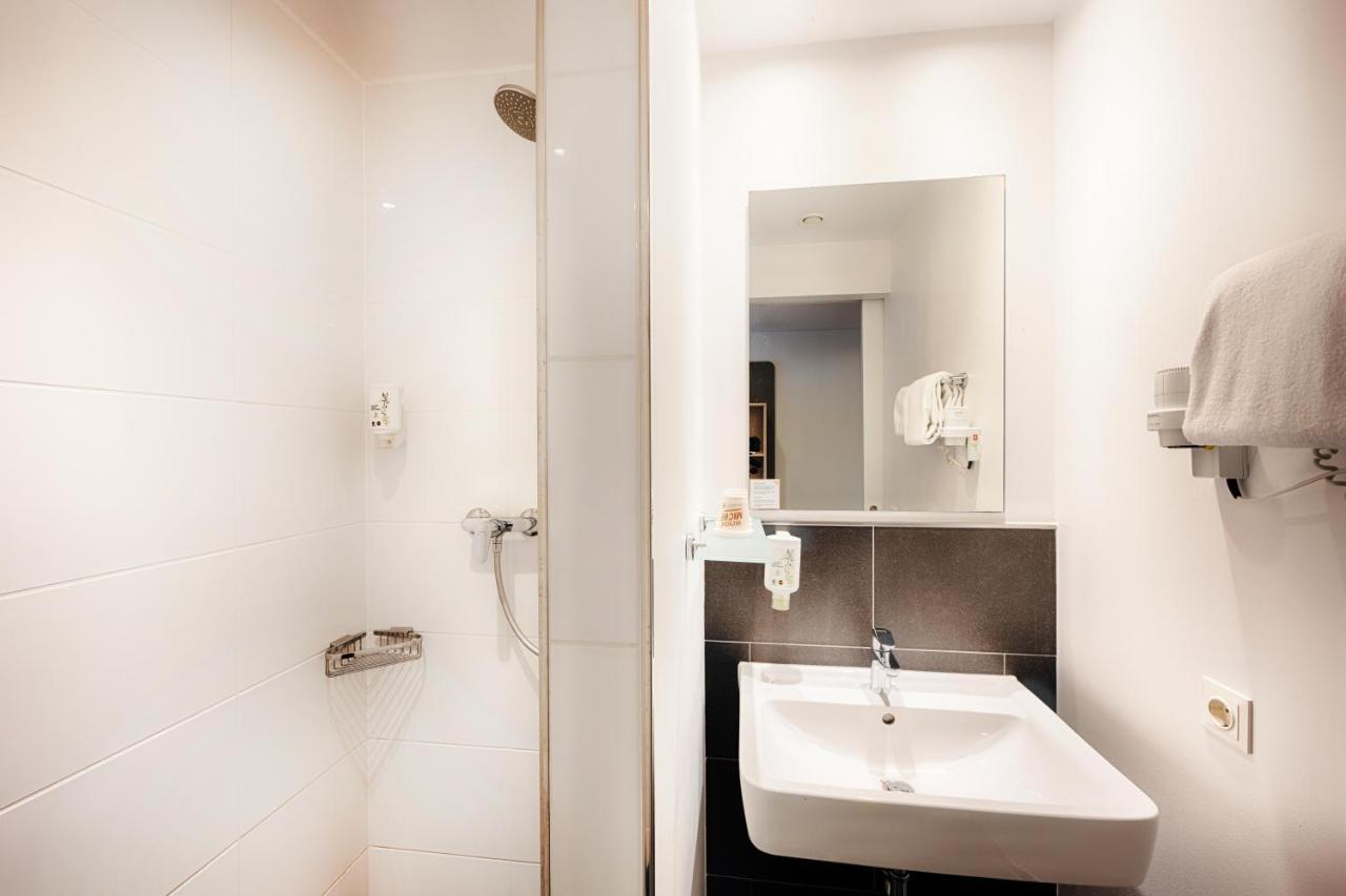 B&B Hotel Muenchen-Moosach Екстериор снимка